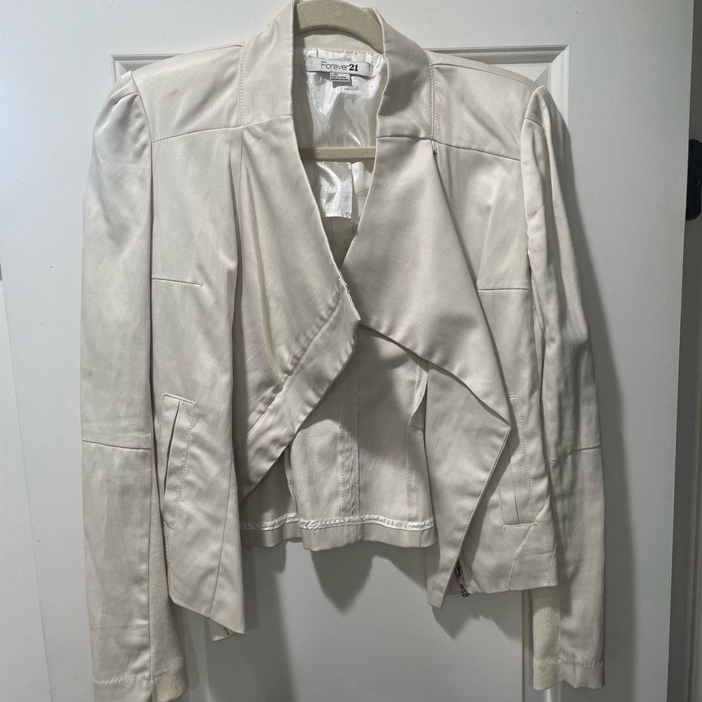 Forever 21 Women's Off-White Blazer